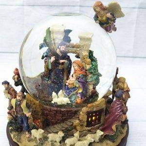 Nativity Snow Globe Rotating Music Light Up Jesus